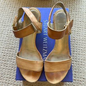 Stuart Weitzman light tan heels with Velcro closure size 8.5